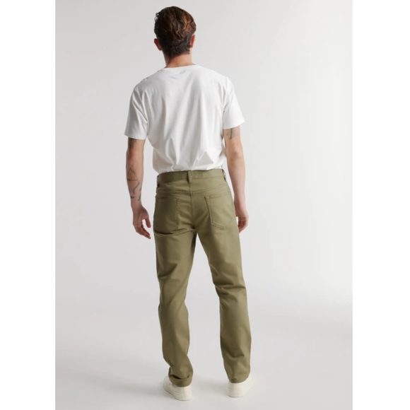 Quince Comfort Stretch Traveler 5-Pocket Pant in Olive Size 30x30 - Picture 3 of 5